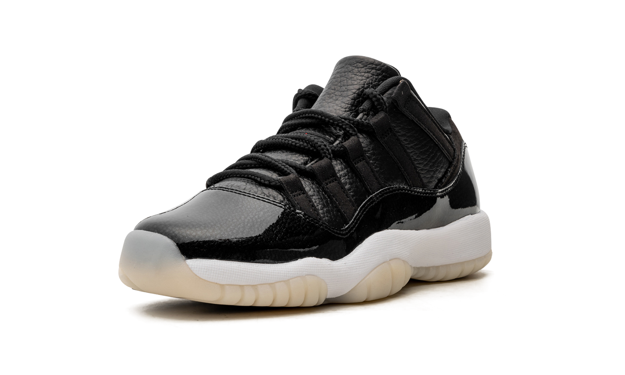 Jordan 11 RETRO Low GS "72-10" 528896 001