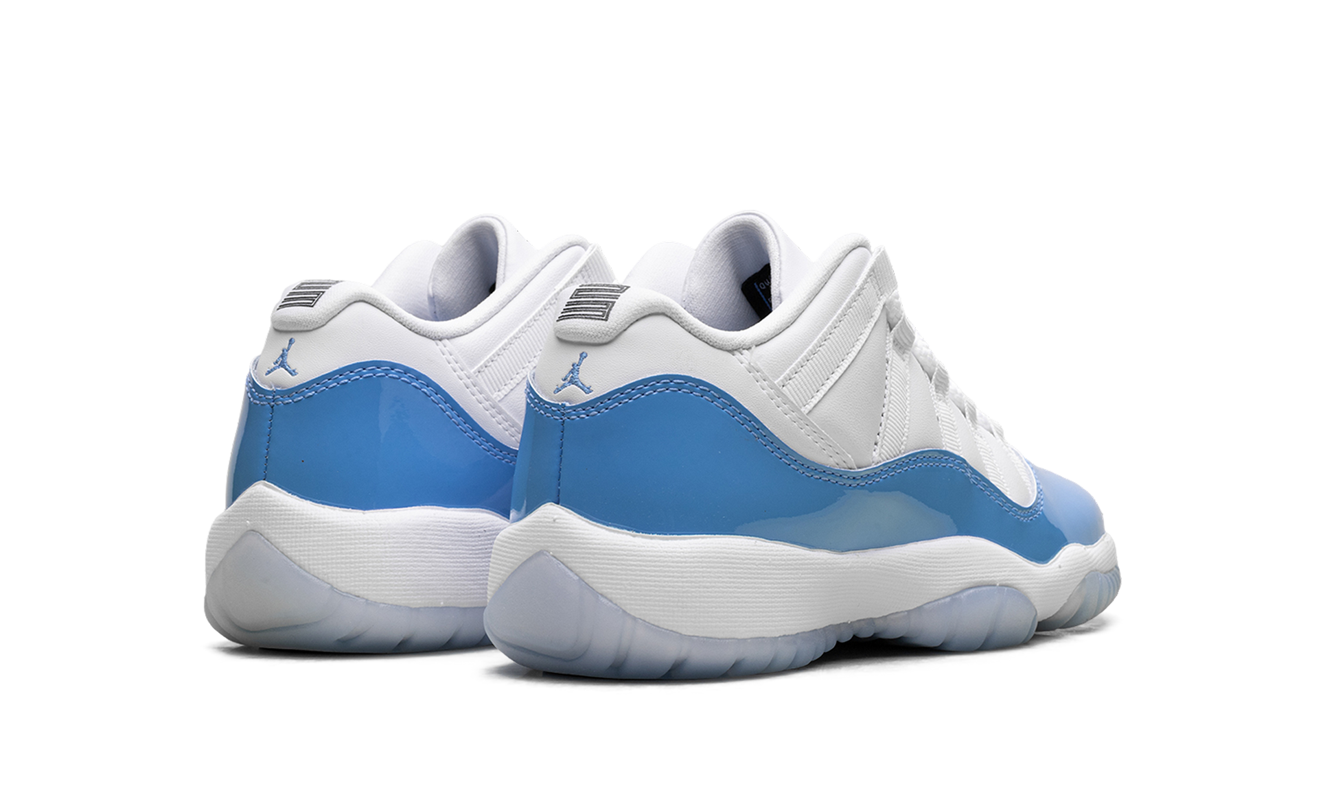 Jordan 11 RETRO Low GS "University blue (2026)" FV5121 100