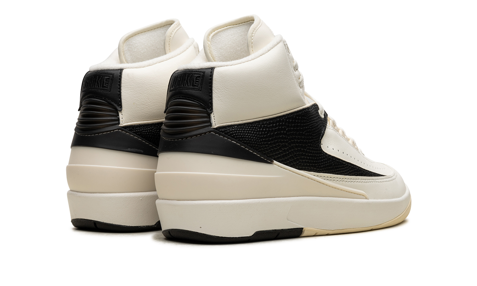 Jordan 2 RETRO Women "Sail Black"