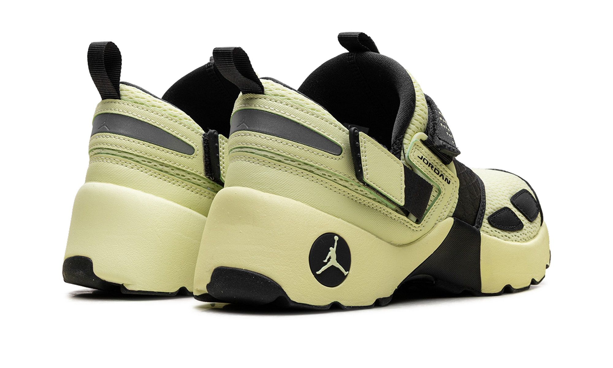 Jordan Trunner Lx "Luminous green" HQ2164 302