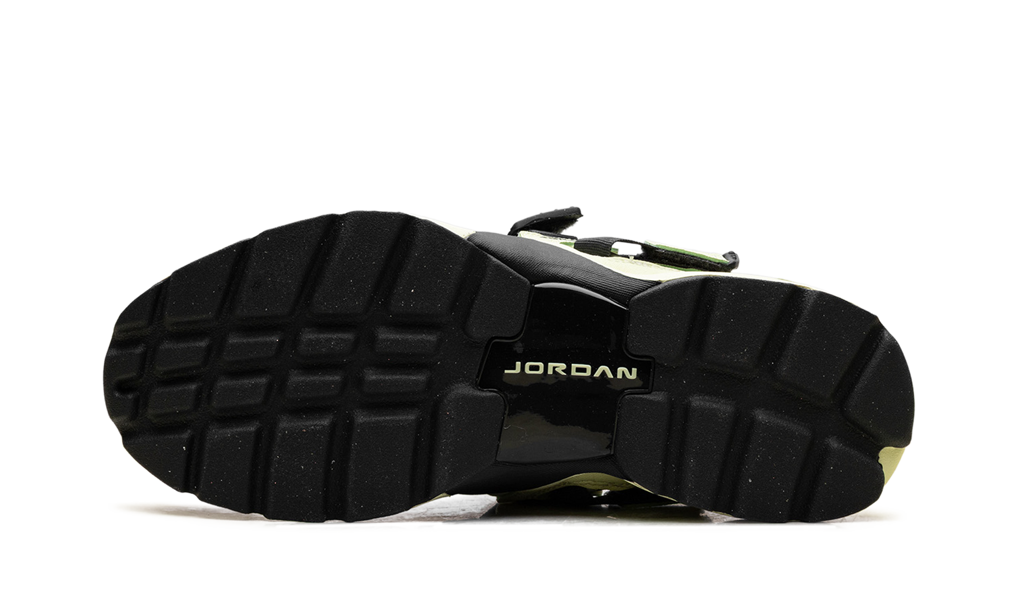 Jordan Trunner Lx "Luminous green" HQ2164 302
