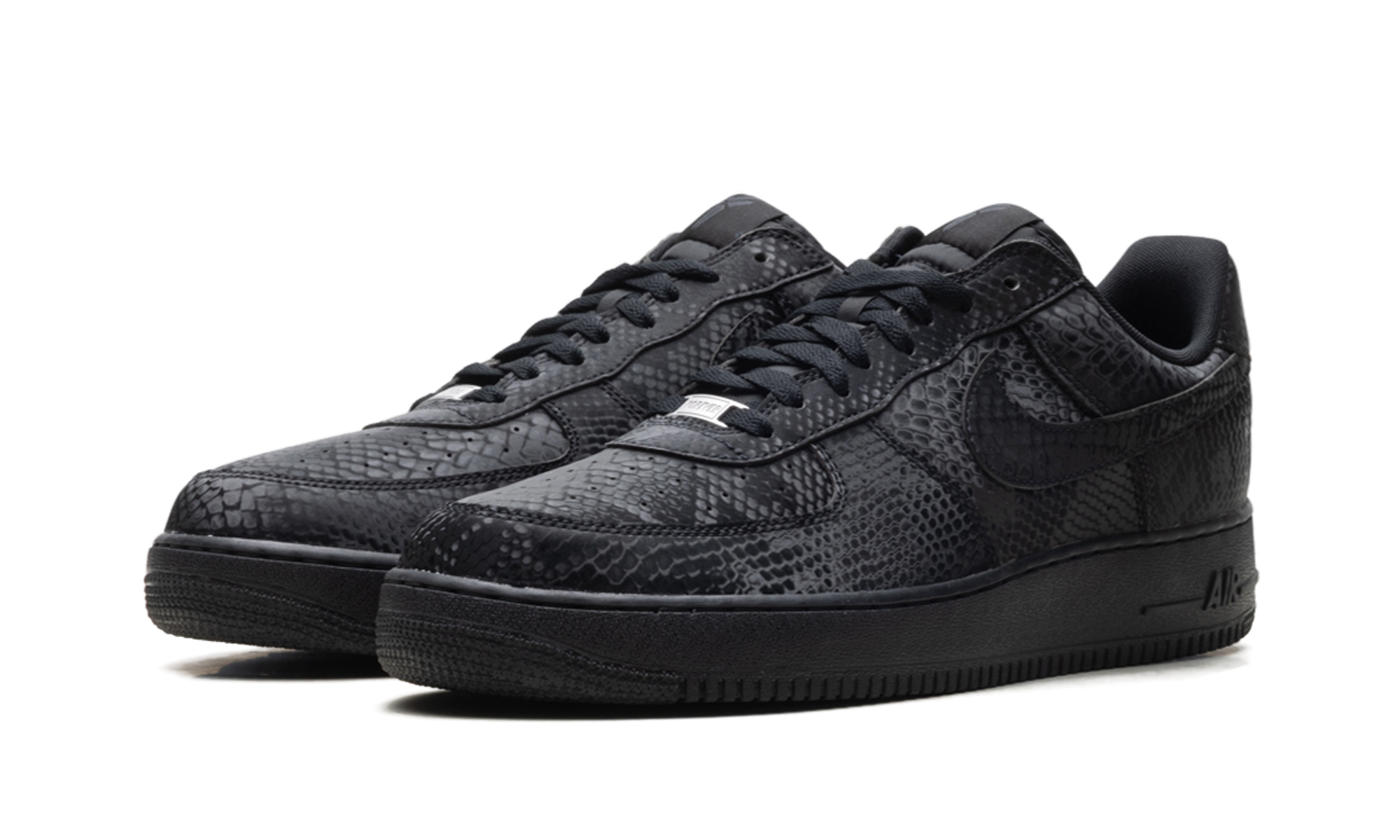 Kobe Bryant X Air Force 1 Low "Black" IB0018 003