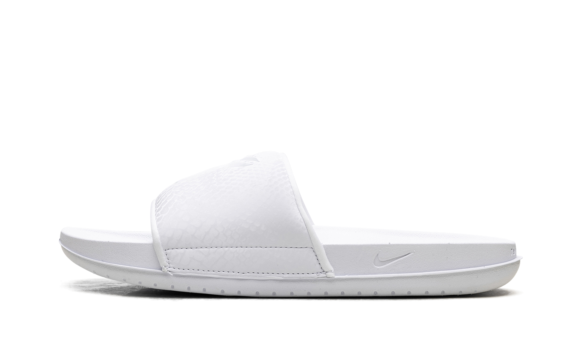 Kobe Offcourt Slide "Triple white" IF2870 100