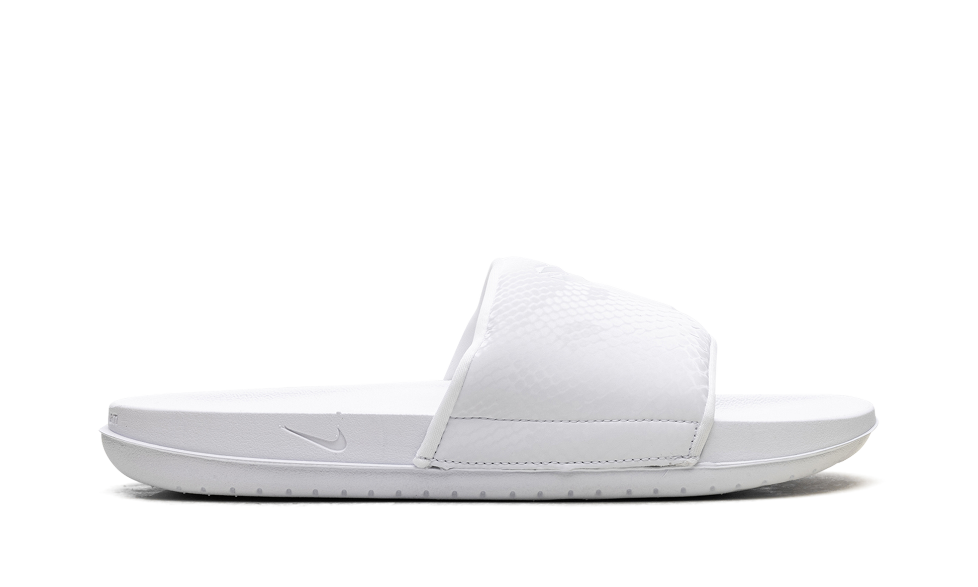 Kobe Offcourt Slide "Triple white" IF2870 100