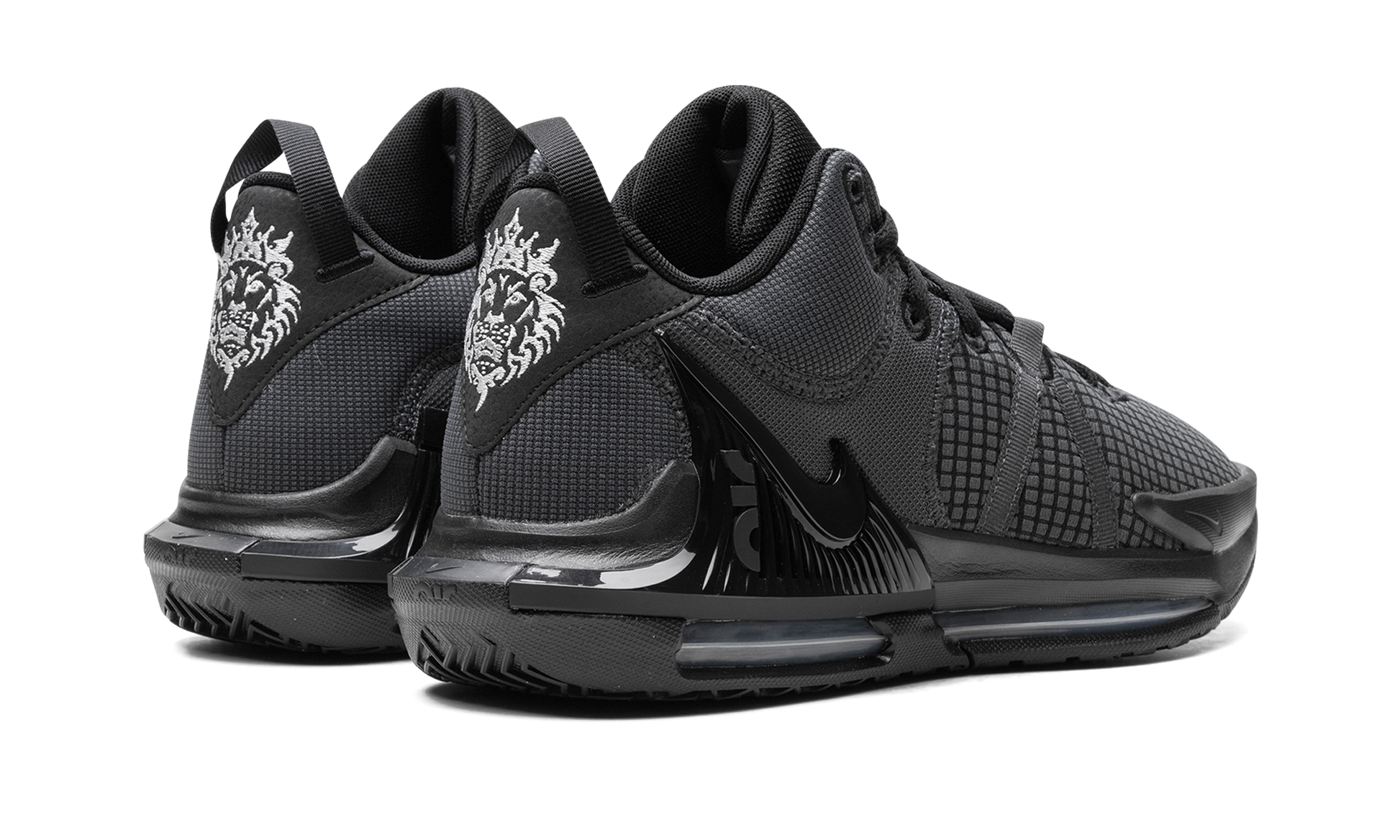 Lebron Witness 7 "Black" DM1123 004