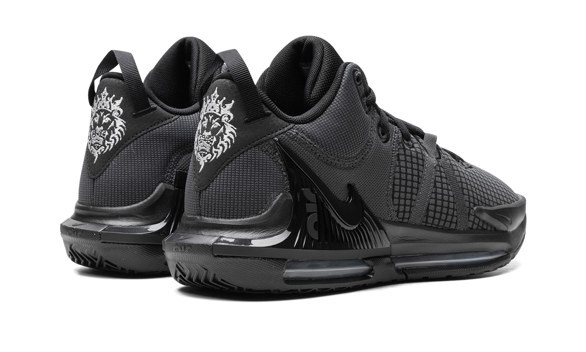 Lebron Witness 7 "Black" DM1123 004