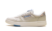LT Court Women "Beige" GW5123