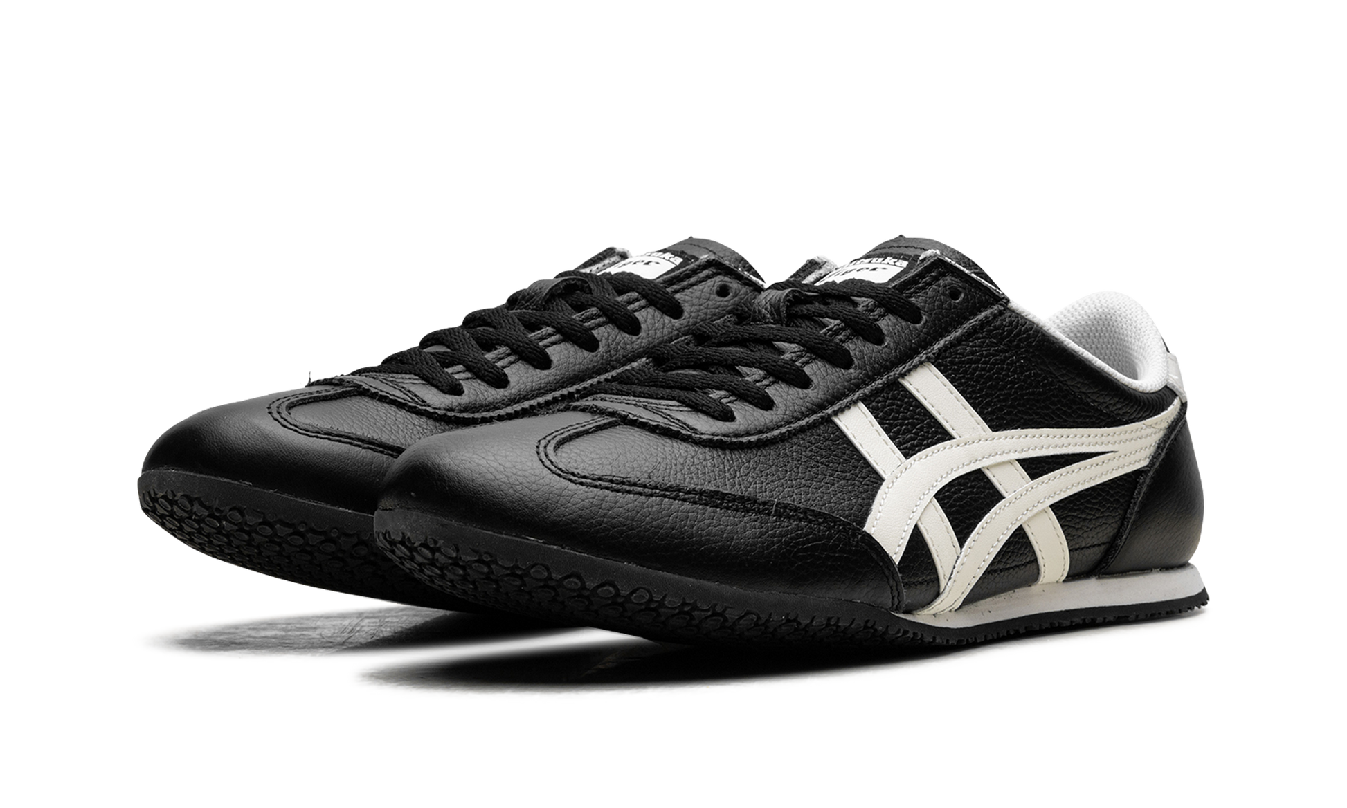 Machu Racer "Black ivory" 1183B770 002