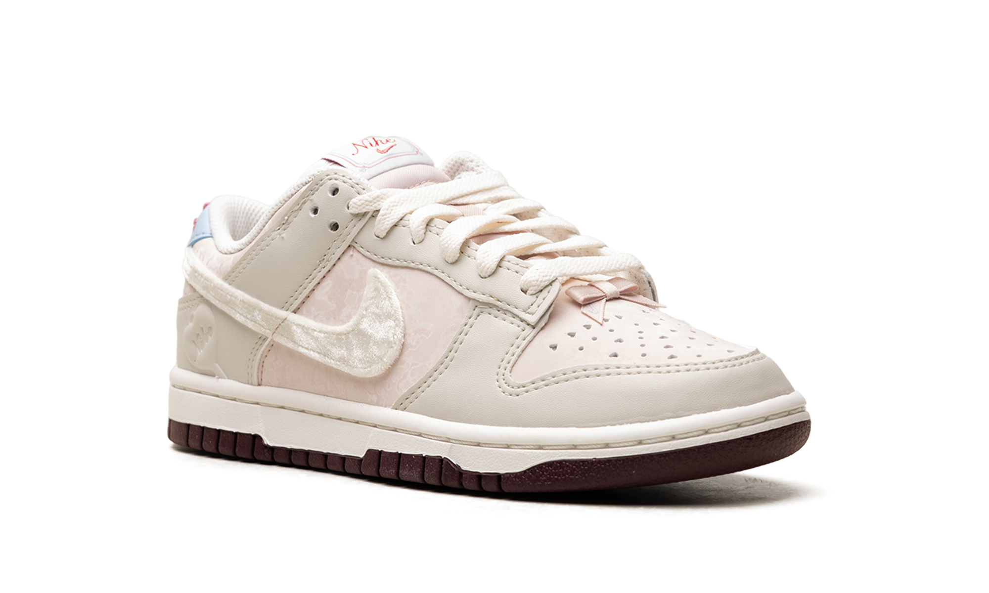 Nike Dunk Low Women "Valentine's day" IQ1145 610