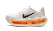 Nike Vomero Premium "Sail / coconut milk" IQ4035 100