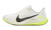 Pegasus Plus "Sail / pale ivory / volt black" HQ3451 101