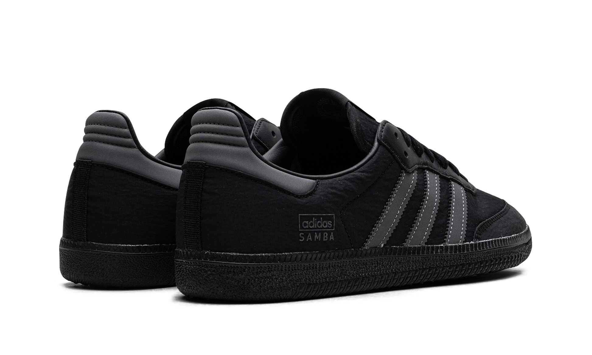 Samba OG "Core black reflective" IE9133