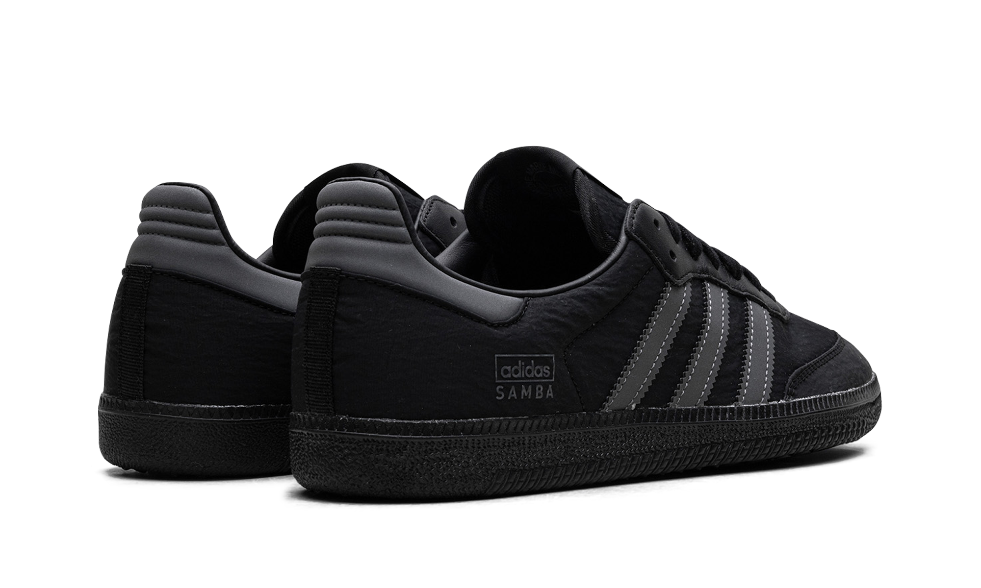 Samba OG "Core black reflective" IE9133