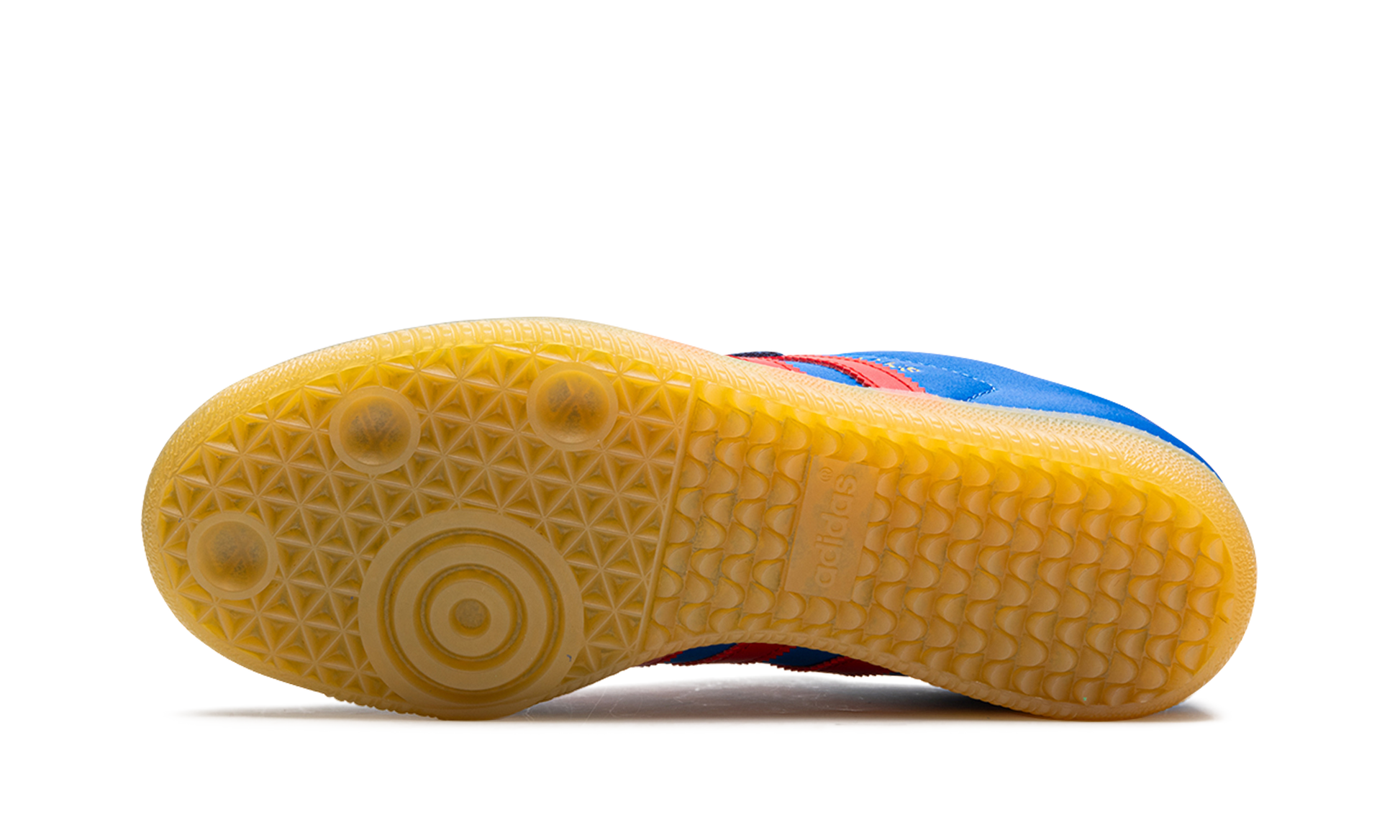 Samba "Sneaker politics - consortium cup" IE0173