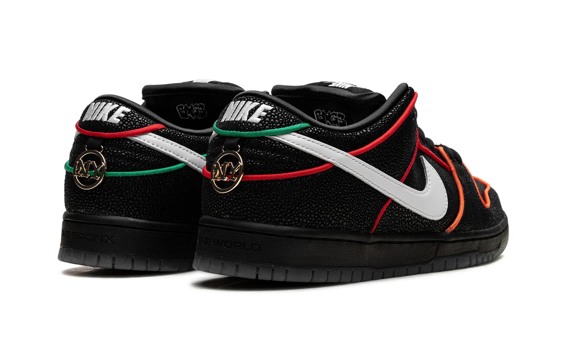 Sb Dunk Low "Bronx girls skate" HV1664 001