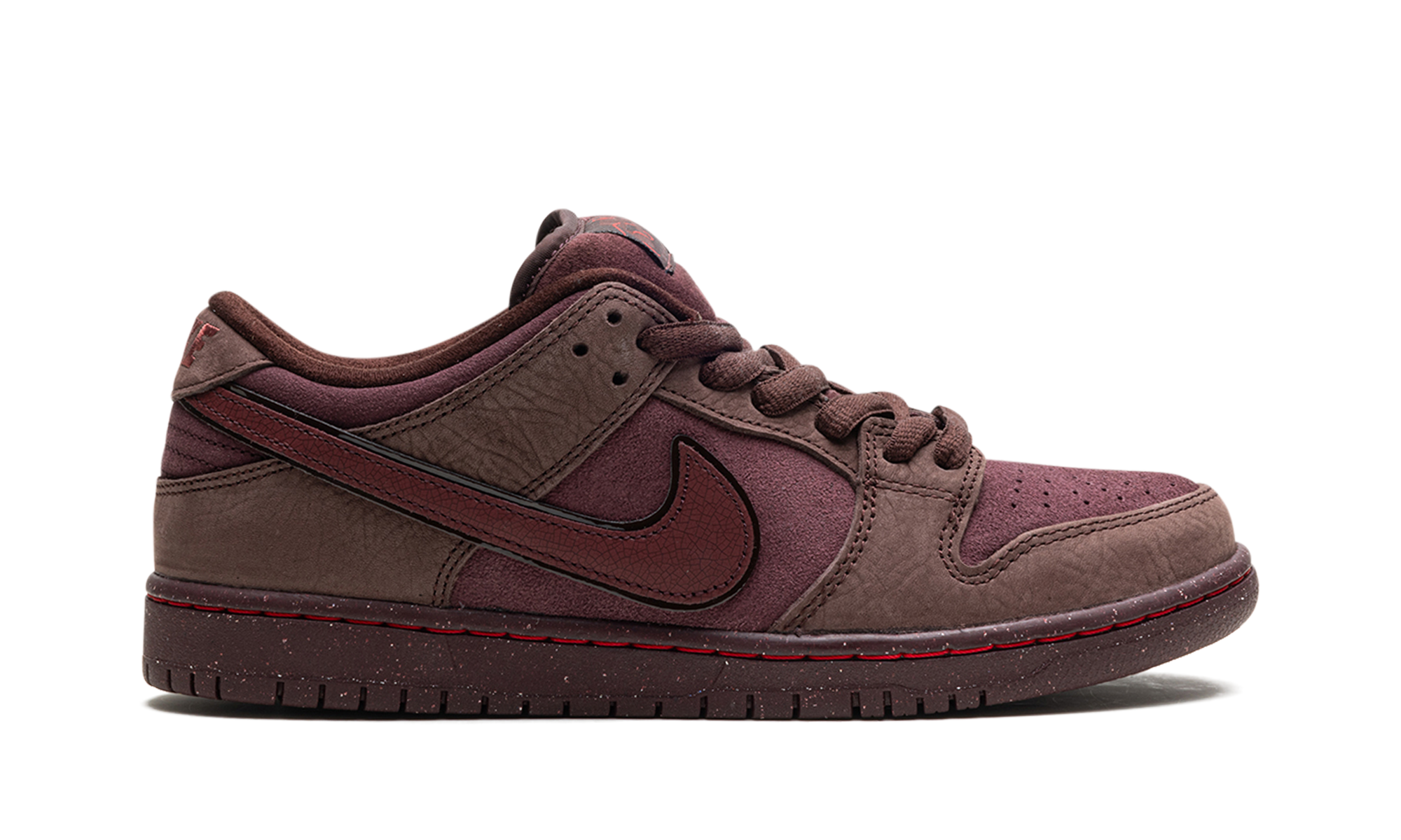Sb Dunk Low "City of love" FN0619 600