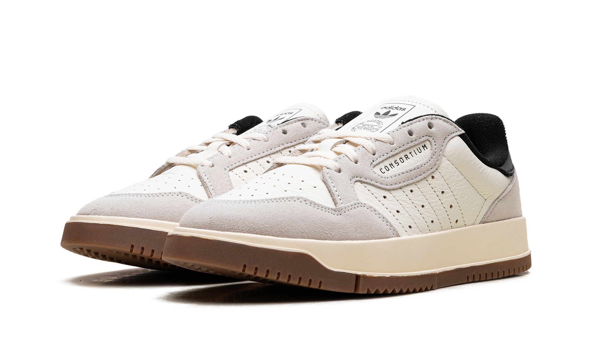 Sc Powerphase "Off white/core black" JQ3936