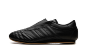 Taekwondo "Core black / core black / gum" JS4011