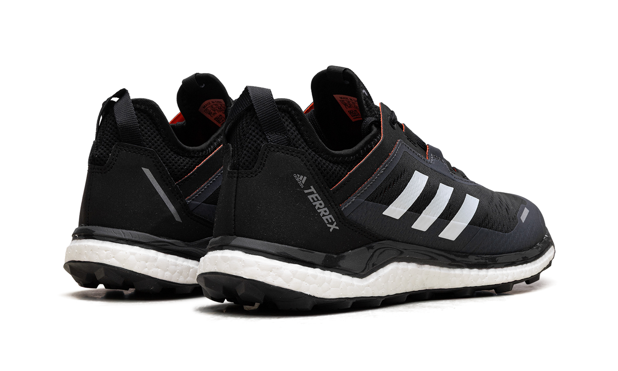 Terrex Agravic Flow "Core black/crystal white/solar red" FW5119