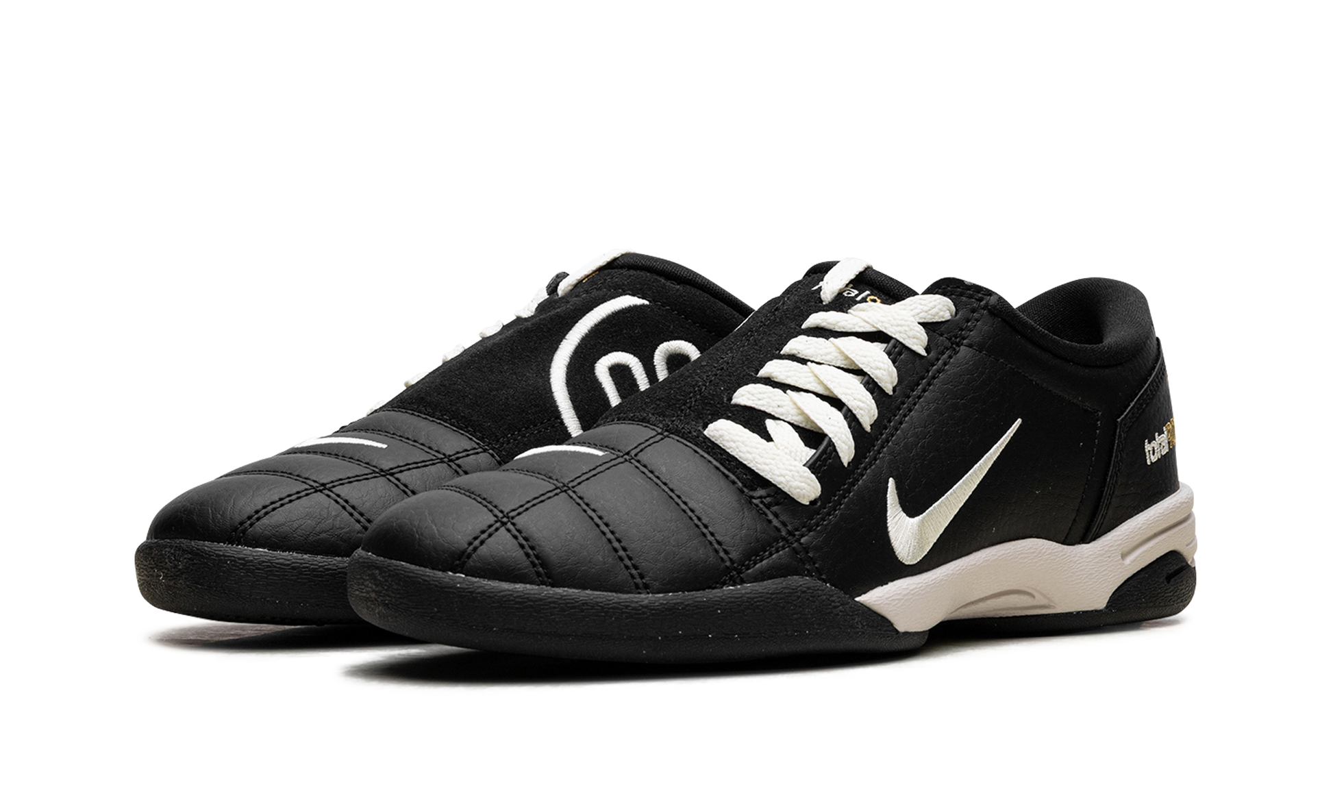 Total 90 3 "Black coconut milk" IO2083 010