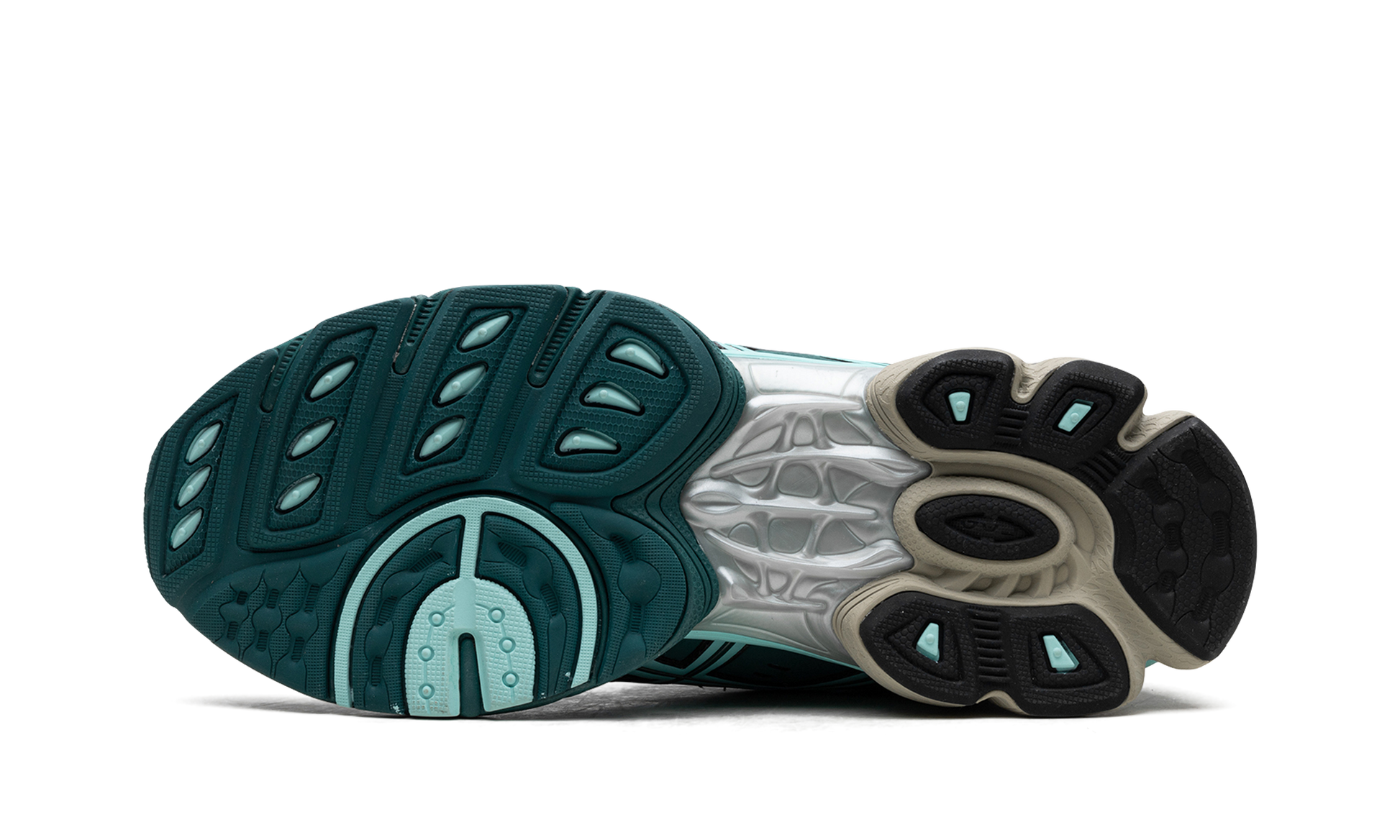 Ub3-S Gel-Nimbus 9 "Kiko kostadinov" 1201A442 020