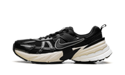 V2k Run Women "Black muslin" FD0736 012