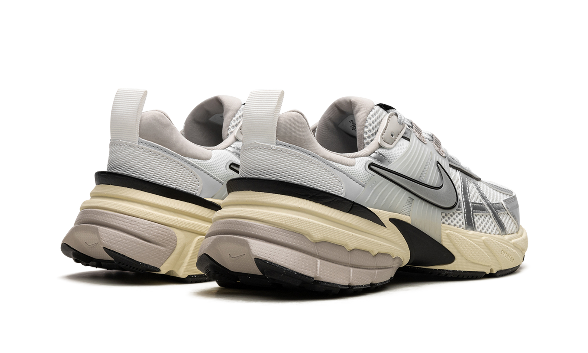 V2k Run Women "Metallic silver" FD0736 100