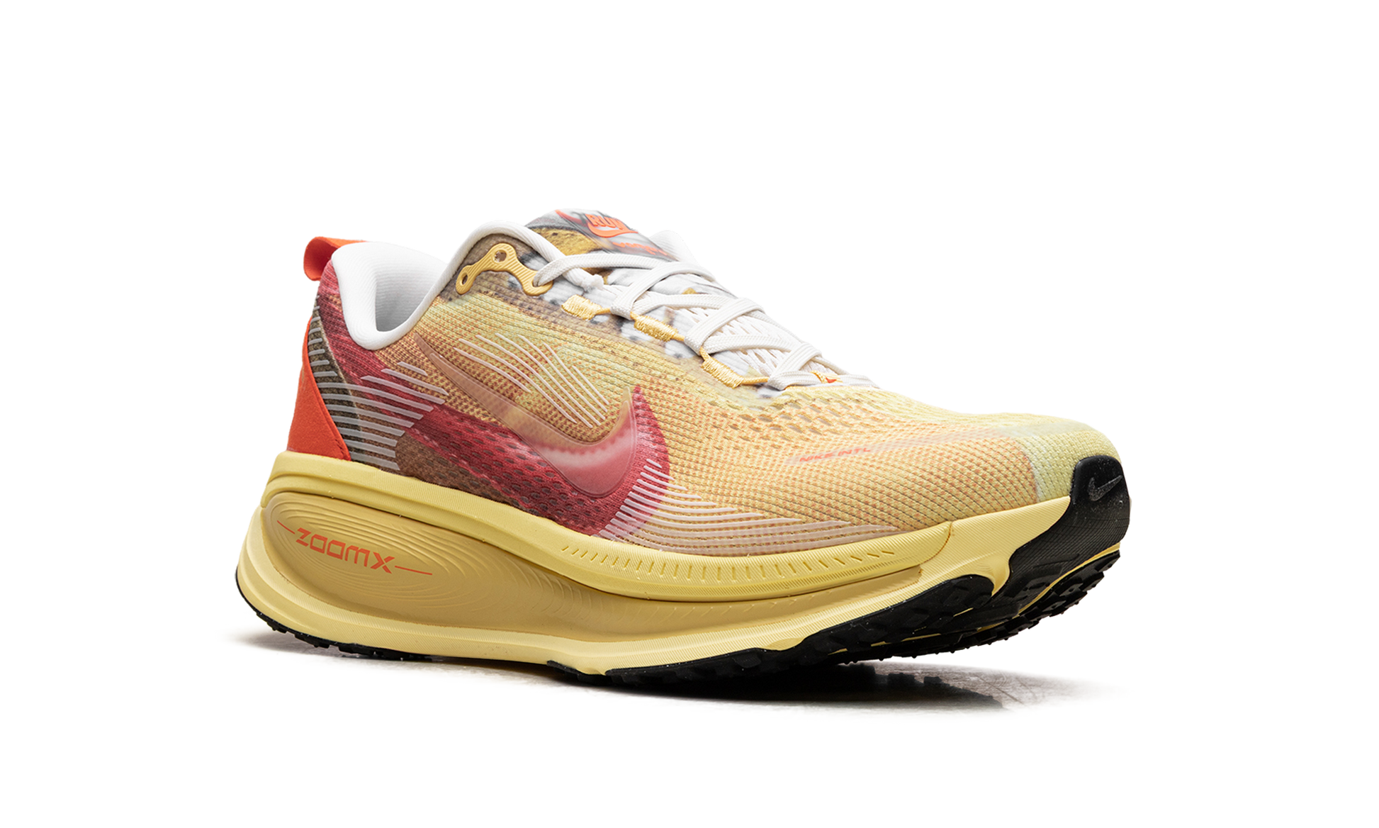 Vomero 18 Se "International running pack - vivid sulfur" IH3576 999