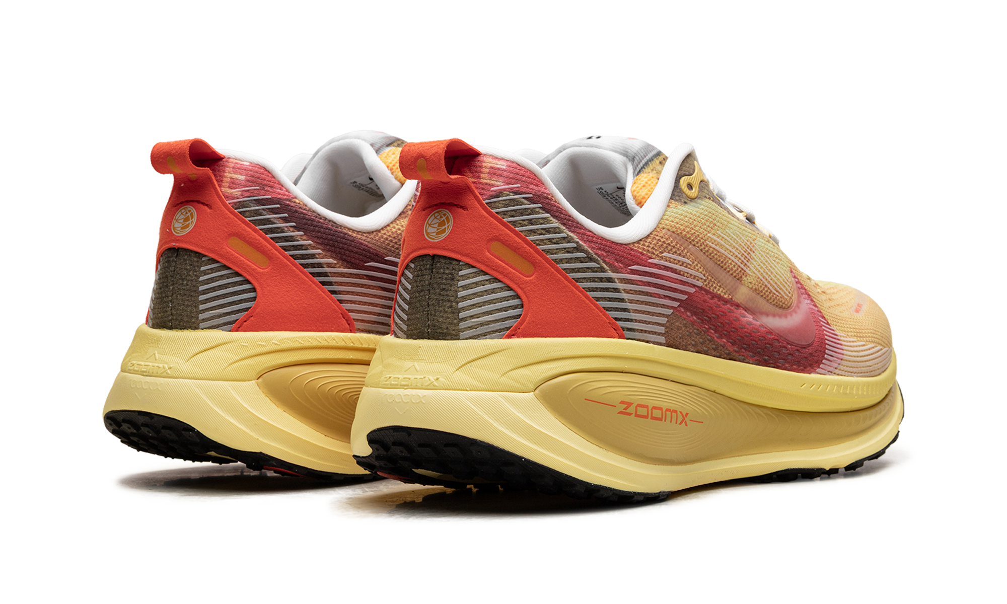 Vomero 18 Se "International running pack - vivid sulfur" IH3576 999