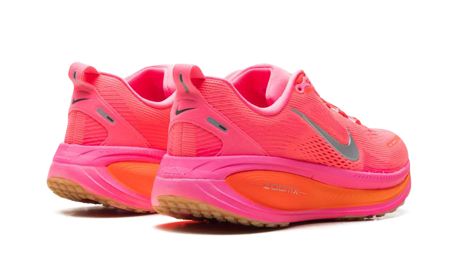 Vomero 18 Women "Digital pink hyper orange" HM6804 602