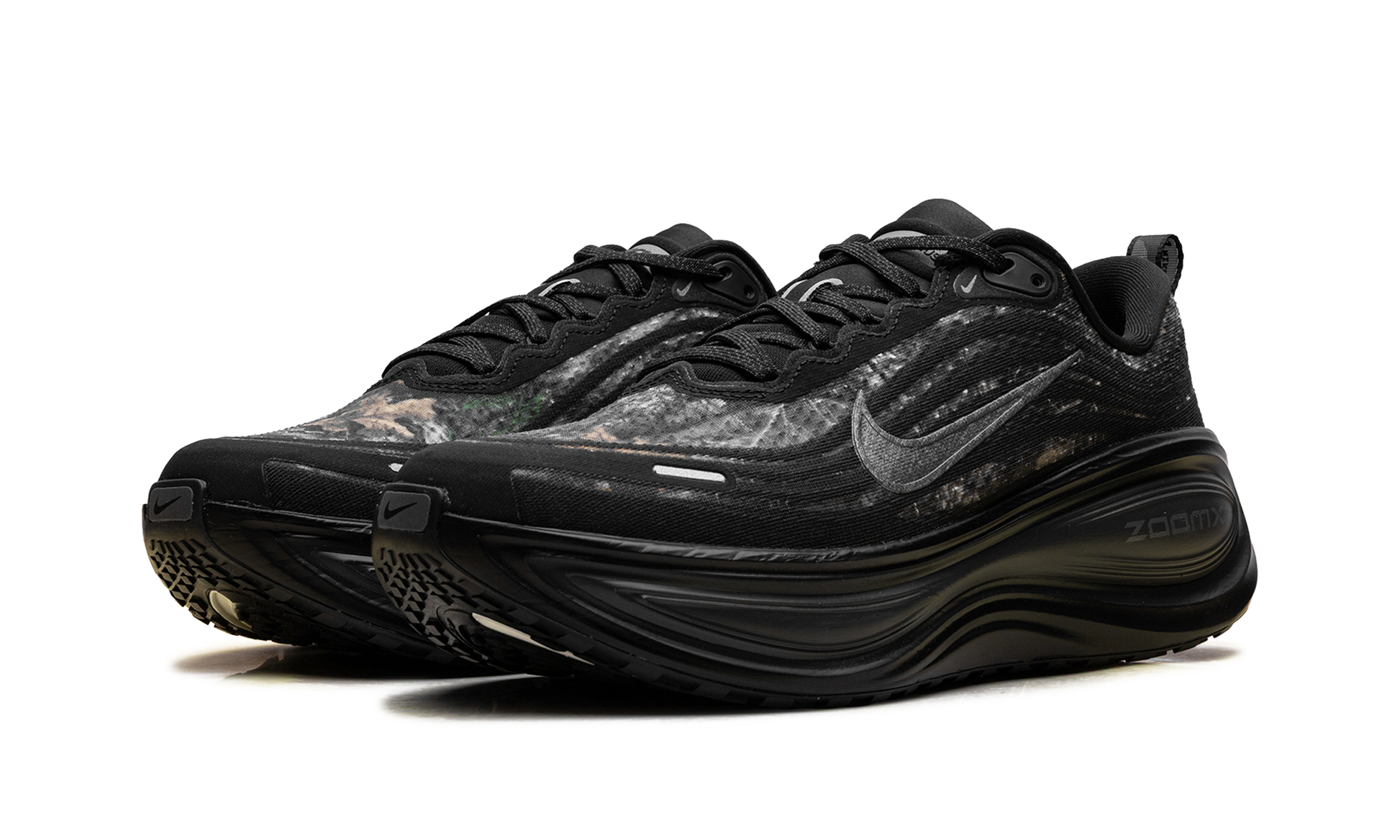 Vomero Plus "Black / dark smoke grey / anthracite / metallic dark grey" IM3985 001