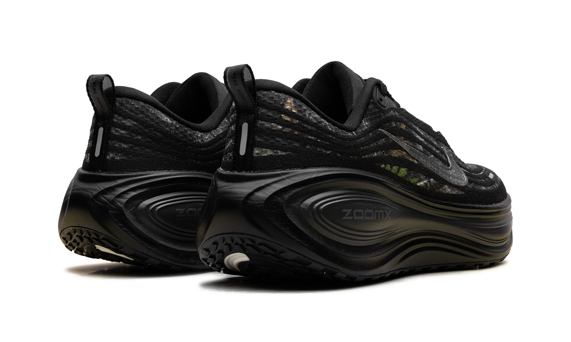 Vomero Plus "Black / dark smoke grey / anthracite / metallic dark grey" IM3985 001