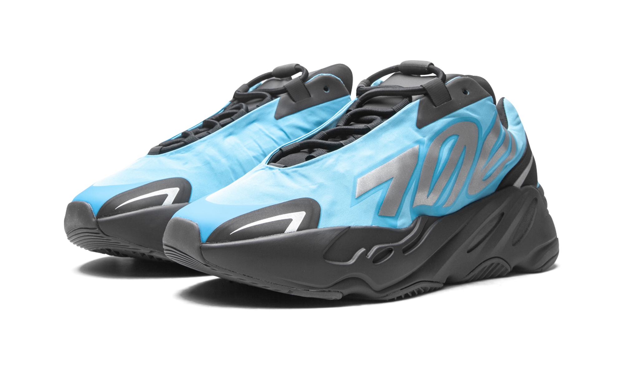 Yeezy 700 Mnvn "Bright cyan" GZ3079