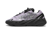 Yeezy 700 Mnvn "Geode" GW9526