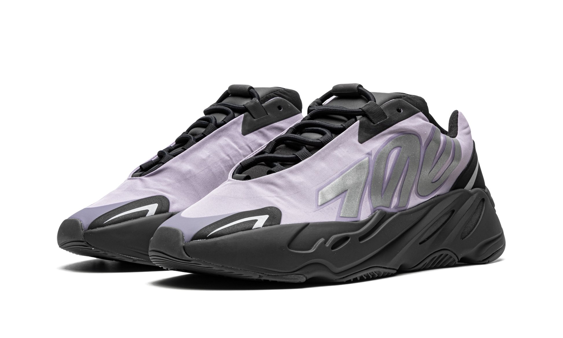 Yeezy 700 Mnvn "Geode" GW9526