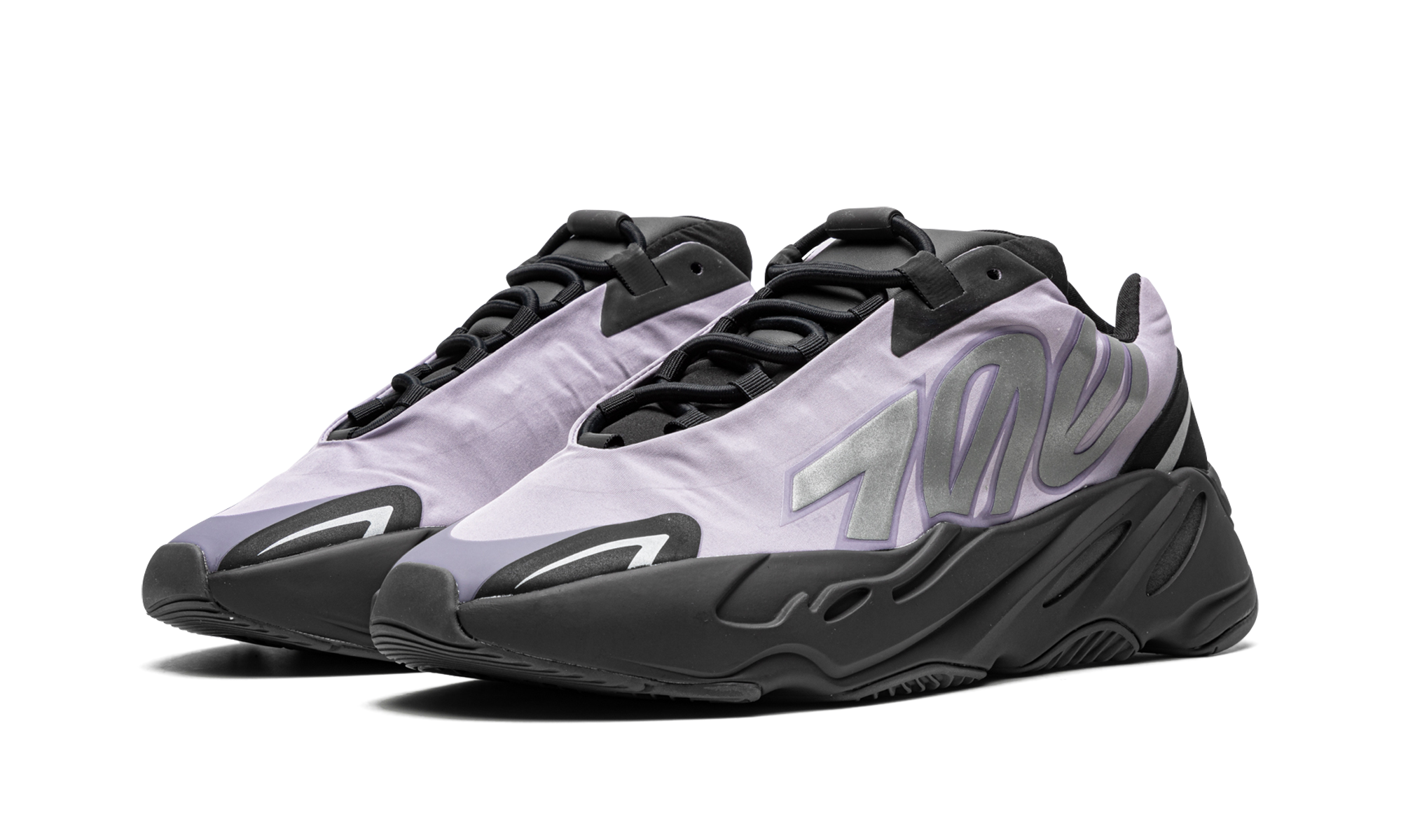 Yeezy 700 Mnvn "Geode" GW9526