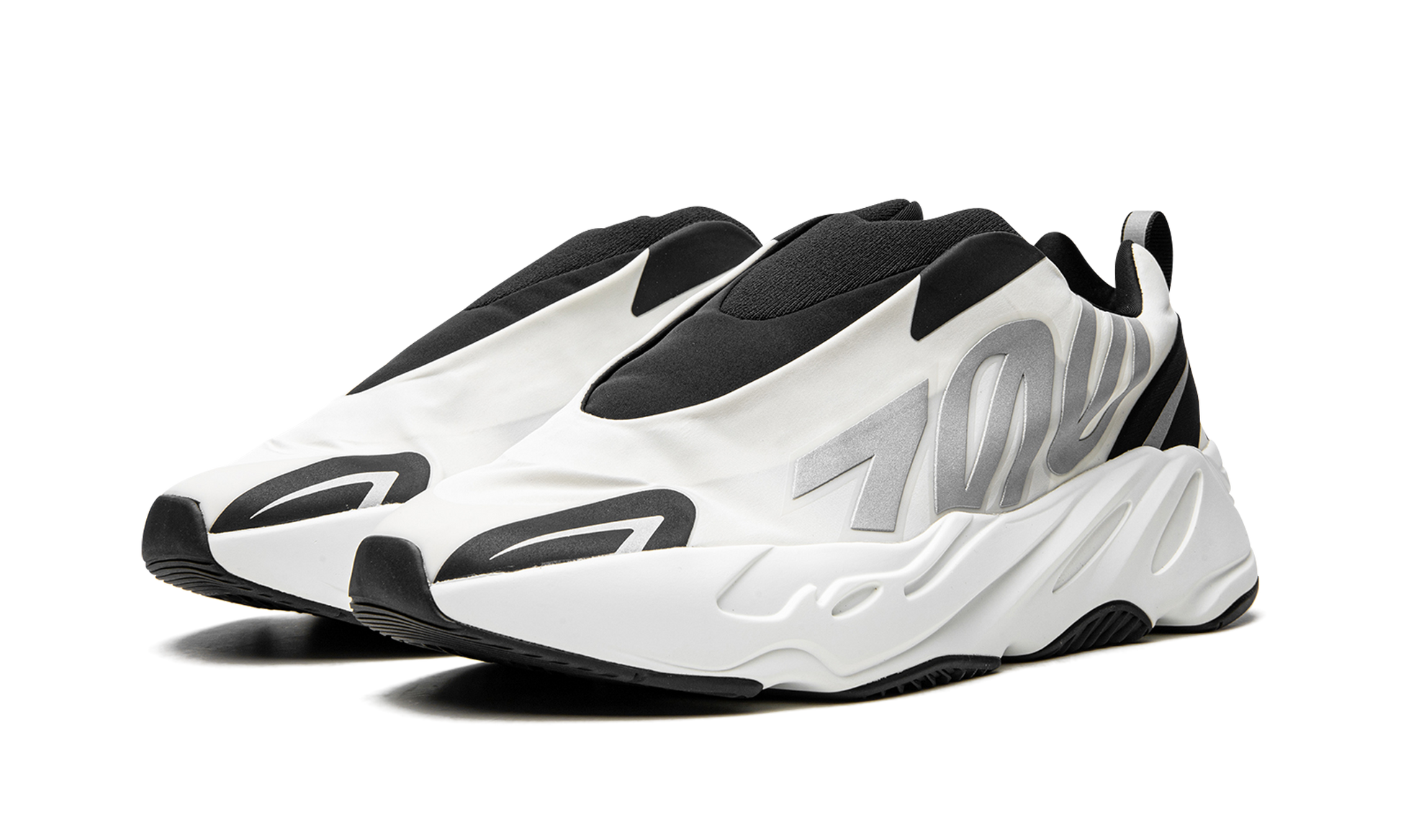 Yeezy 700 Mnvn "Laceless analog" IG4798