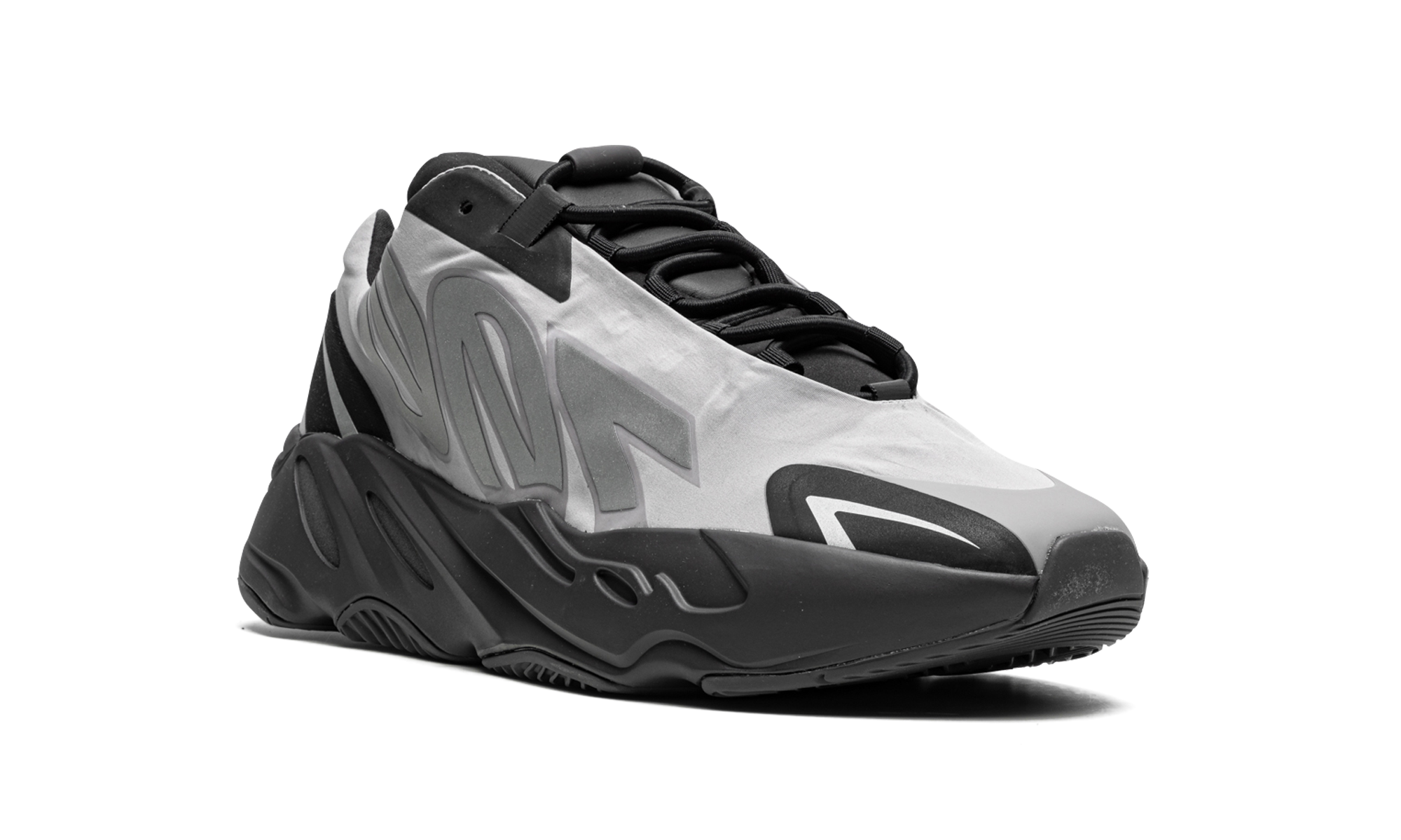 Yeezy 700 Mnvn "Metallic" GW9524