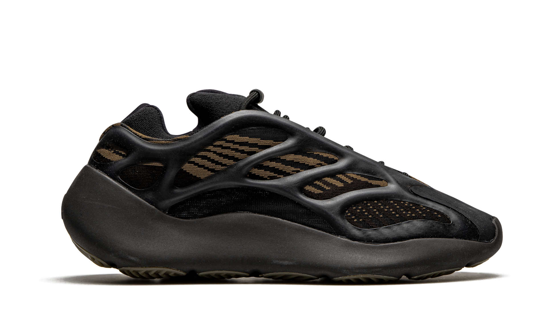 Yeezy 700 V3 "Clay brown" GY0189