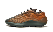 Yeezy 700 V3 "Copper fade" GY4109