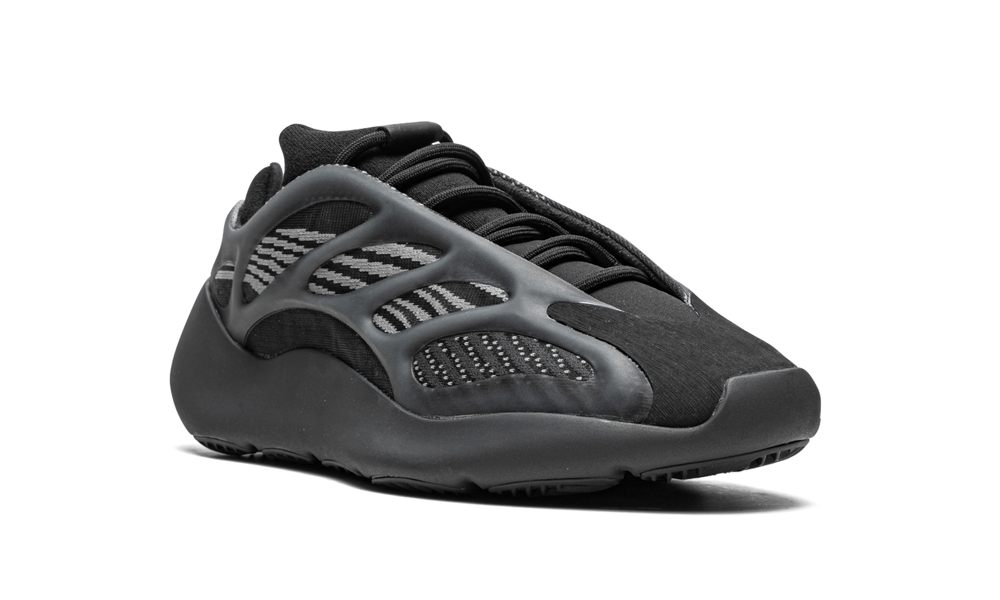 Yeezy 700 V3 "Dark glow" GX6144