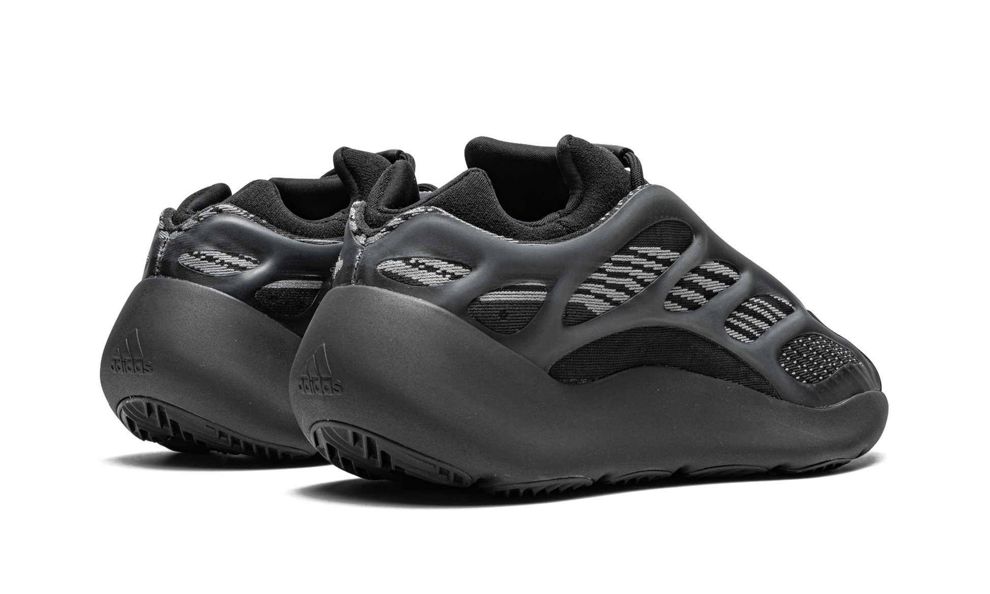 Yeezy 700 V3 "Dark glow" GX6144