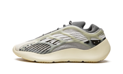 Yeezy 700 V3 "Fade salt" ID1674
