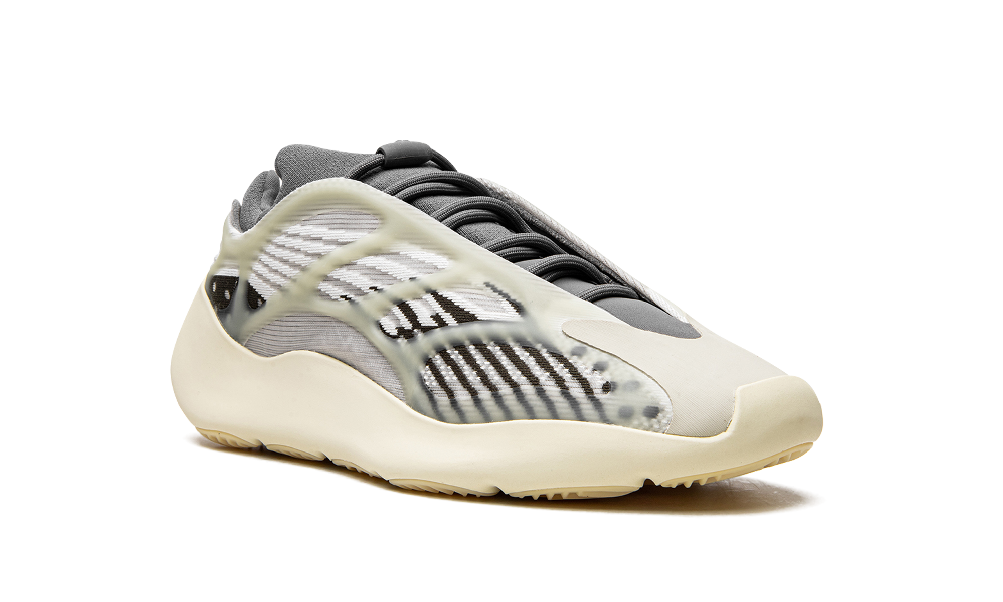 Yeezy 700 V3 "Fade salt" ID1674