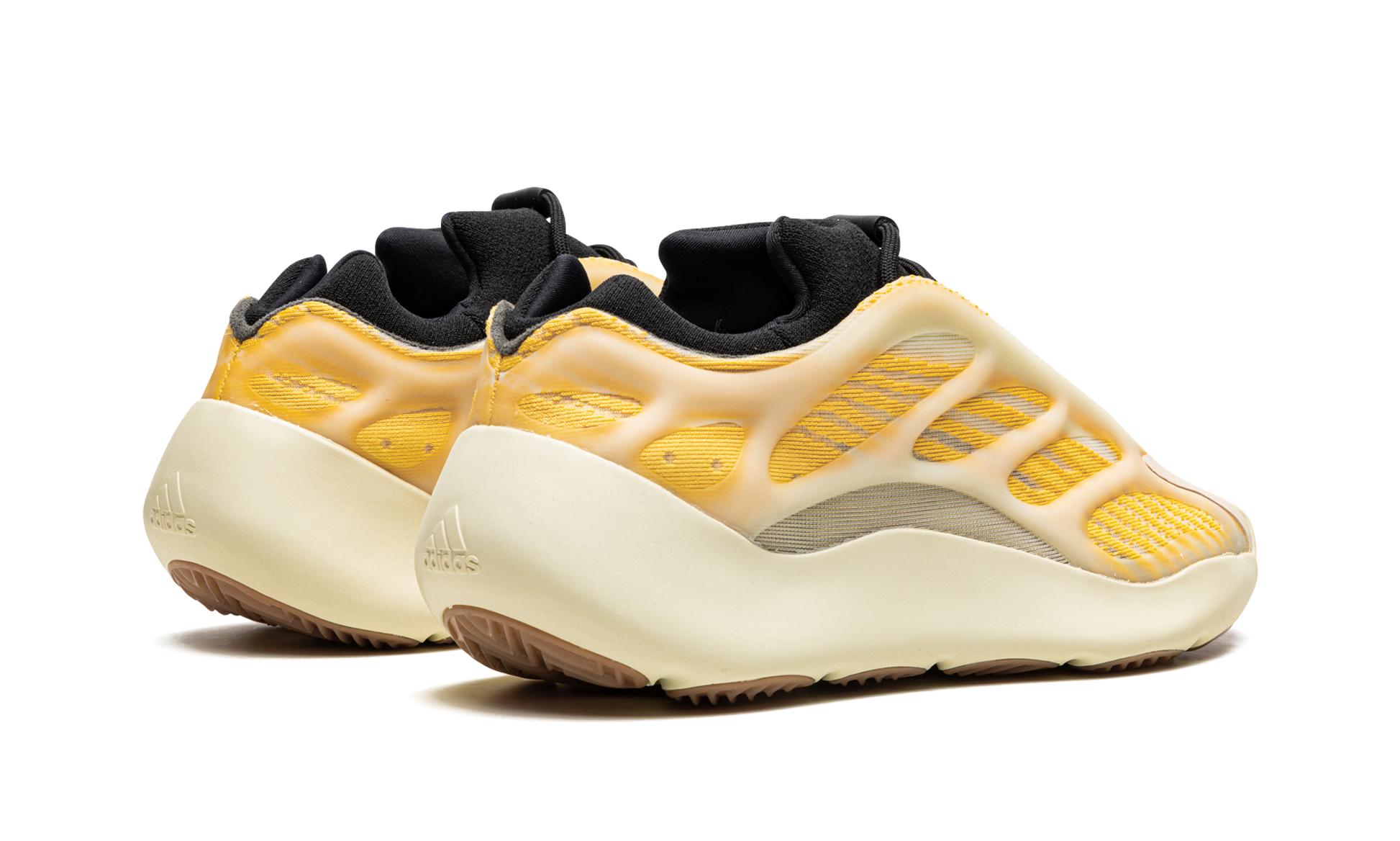 Yeezy 700 V3 "Mono safflower" HP5425