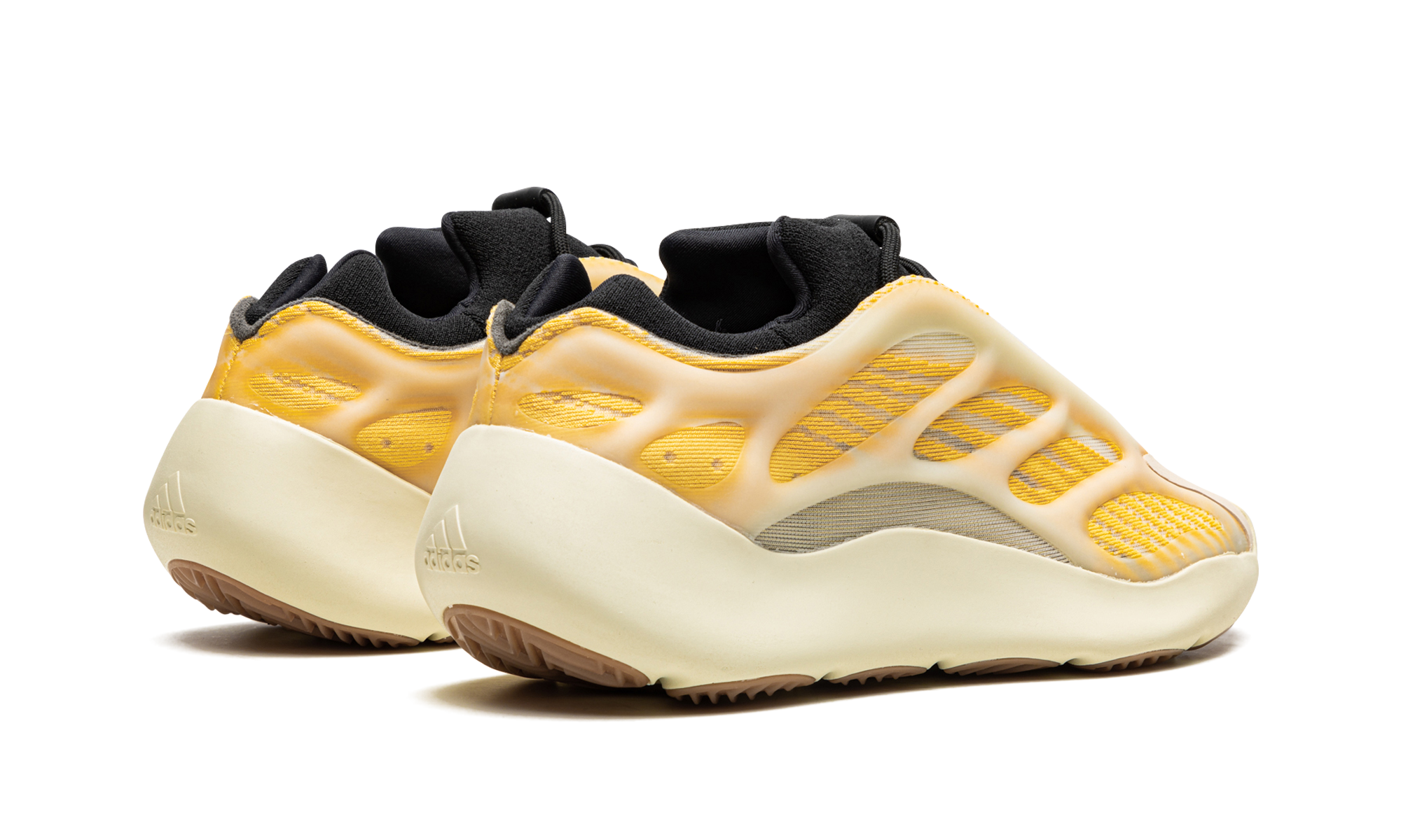 Yeezy 700 V3 "Mono safflower" HP5425