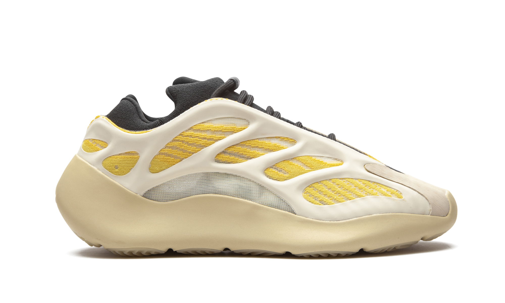 Yeezy 700 V3 "Safflower" G54853