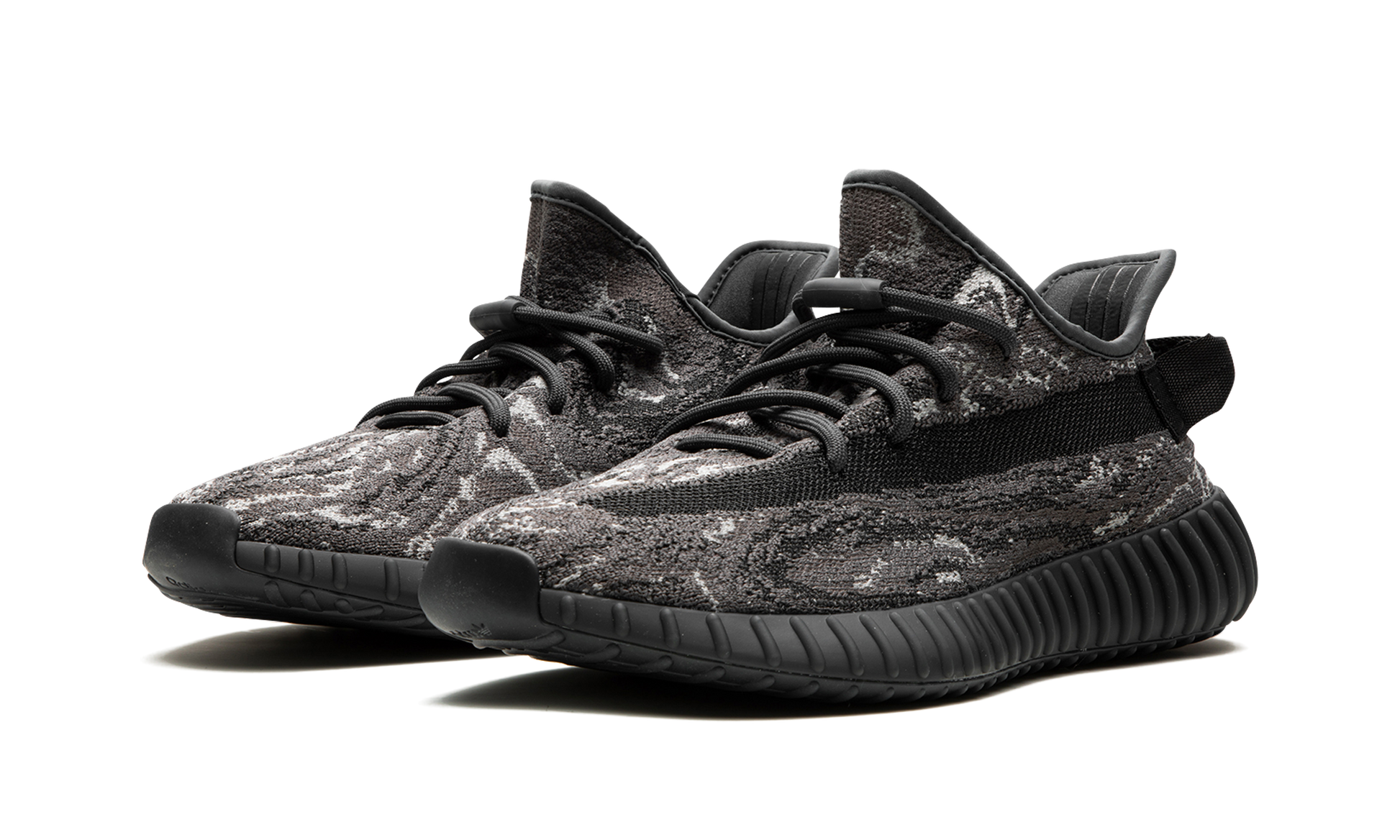 Yeezy Boost 350 V2 "Mx dark salt" ID4811