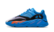 Yeezy Boost 700 "Hi-res blu" HP6674
