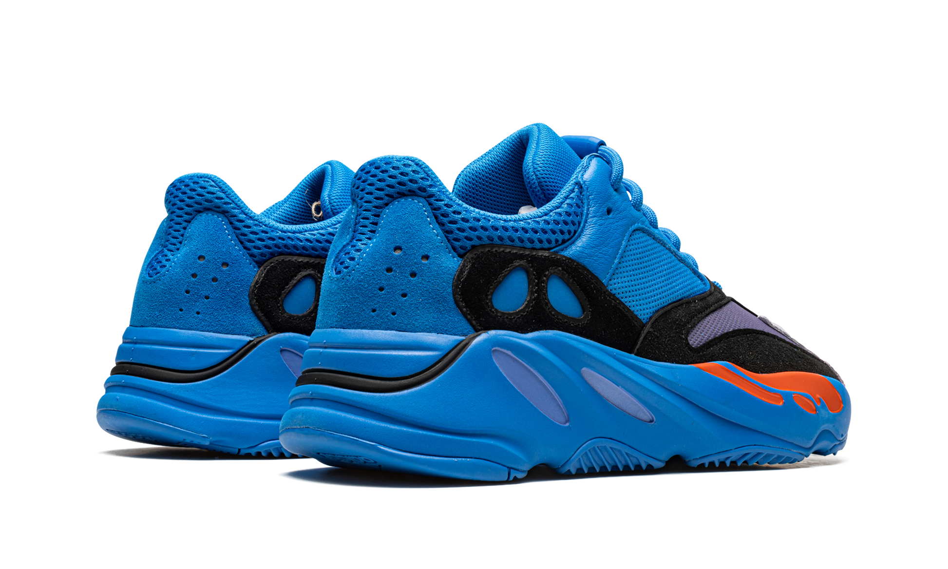 Yeezy Boost 700 "Hi-res blu" HP6674